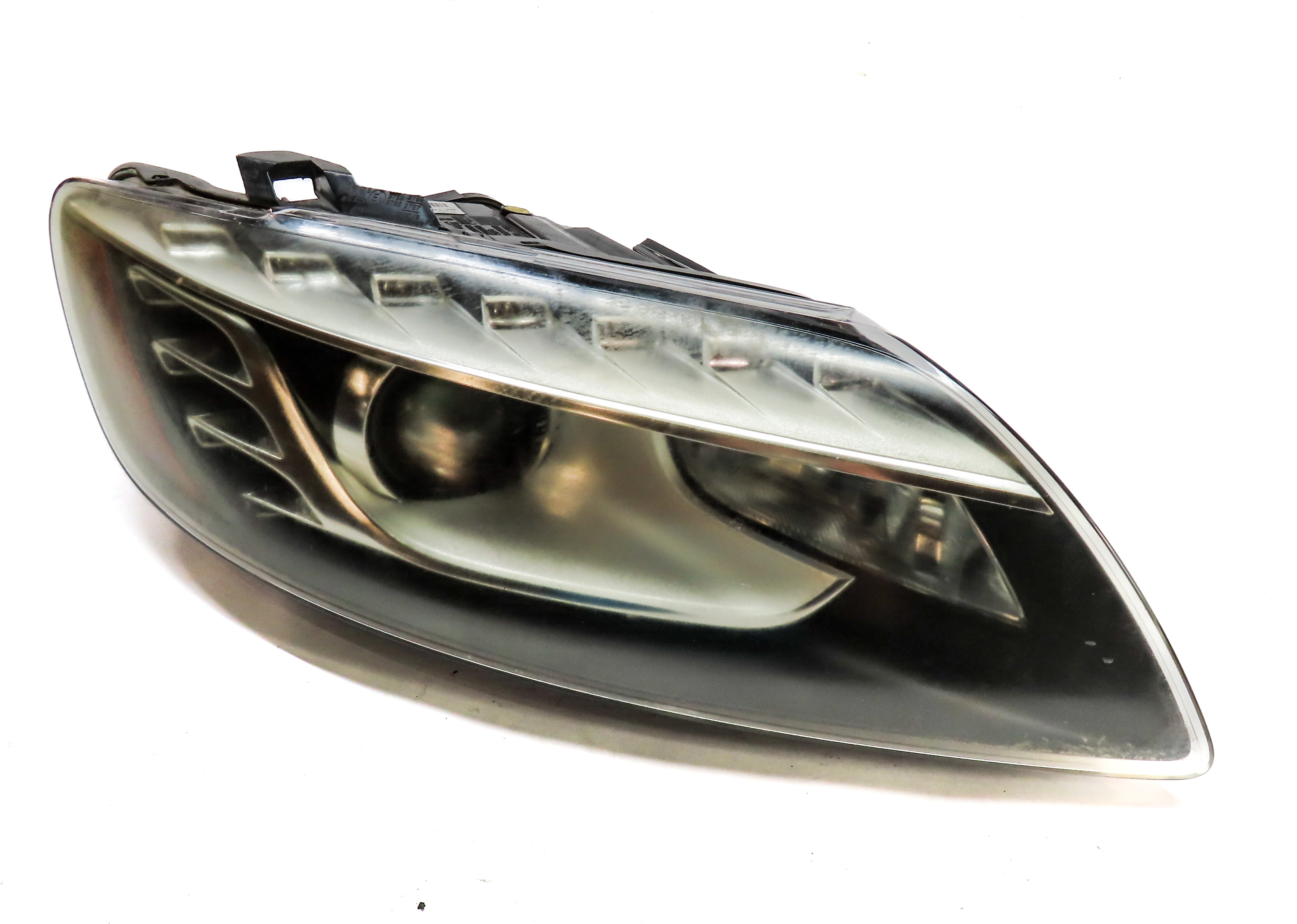 2010-2015 AUDI Q7 (4L) RIGHT PASSENGER XENON HID HEADLIGHT LIGHT LAMP (NON AFS) — exact item pictured